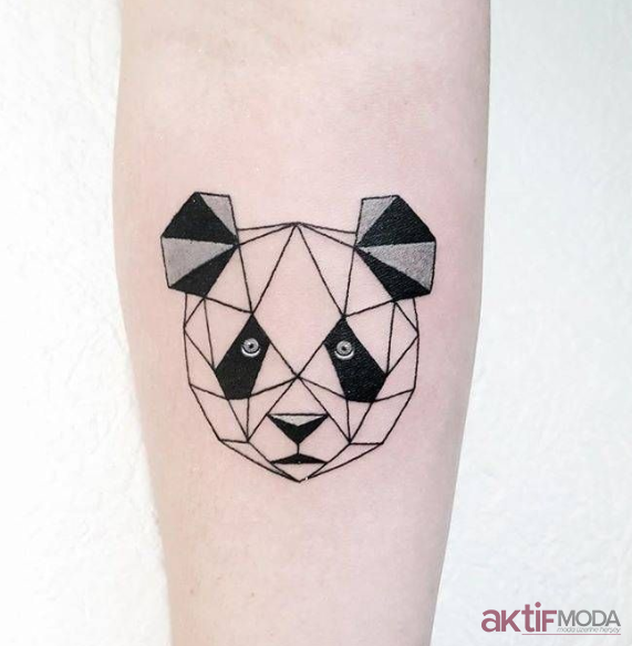 Asimetrik Panda Dövmesi
