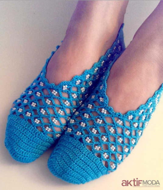 2023 Boncuklu El İşi Patik Modelleri