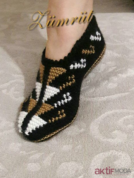 2023 Siyah El İşi Patik Modelleri