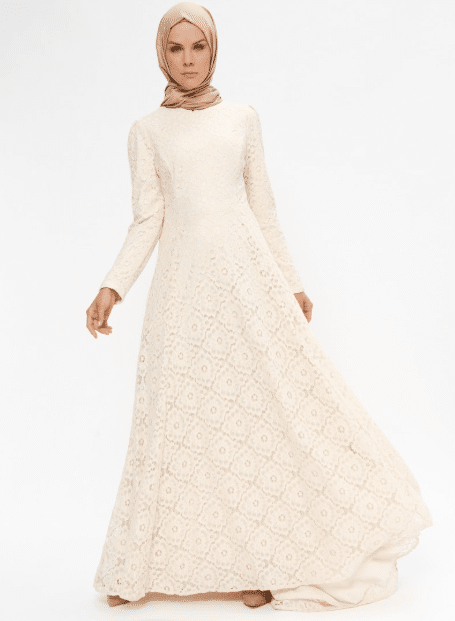 Beyaz Dantelli Tesettür Elbise Modelleri 2020