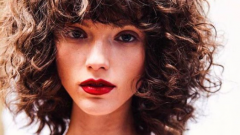 Dalgalı Kısa Saç Modelleri