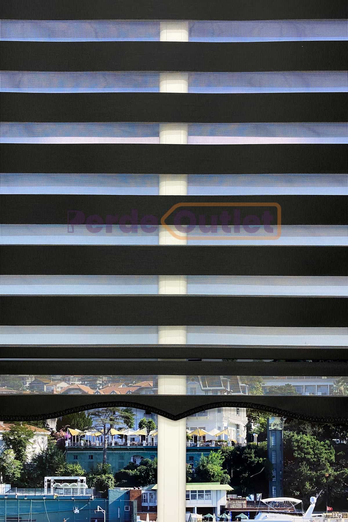 siyah zebra perde 7 1200x1800 1 - 2022 Salon Dekorasyonu İ&ccedil;in Perde Fikirleri