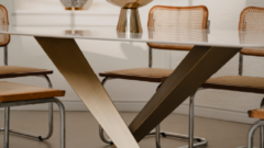 Her Eve Uygun Yemek Masası Nasıl Seçilir? Boyut, Şekil ve Malzeme